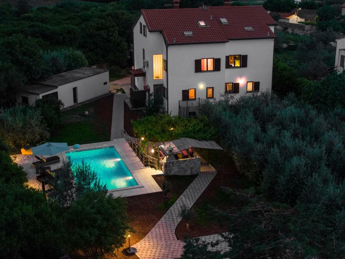 Holiday Home Mara Fondole 외부 사진